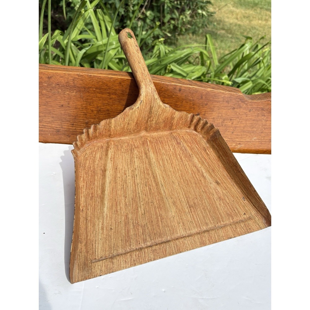 12 Inch Vintage  Heavy Duty Kitchen Industrial Metal Dust Pan Crimped Edges